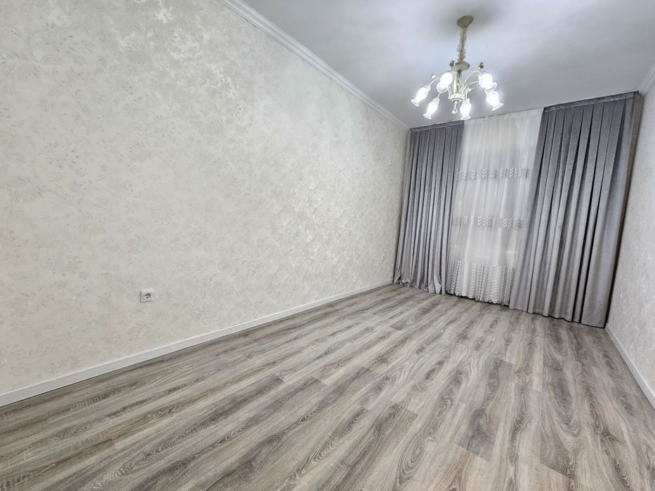 Срочно Продаётся 2ком Янги ДАРХОН 1 СВОЯ