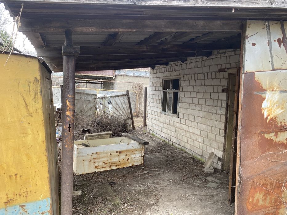 Дачный участок с домиком