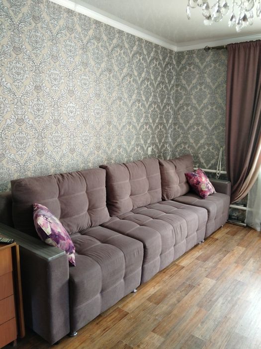 Продам диван в хорошем состоянии