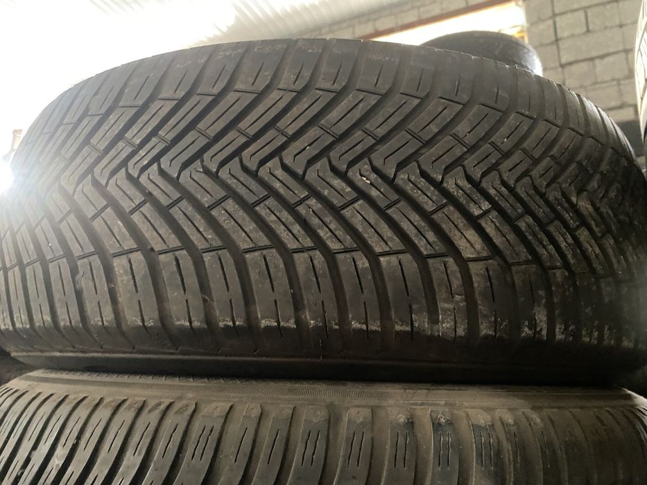 Шины Continental 205/60/16, 2шт