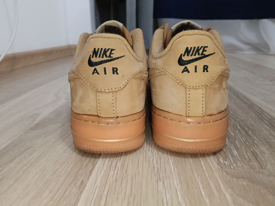 Adidași Nike Air Force mărimea 37,5