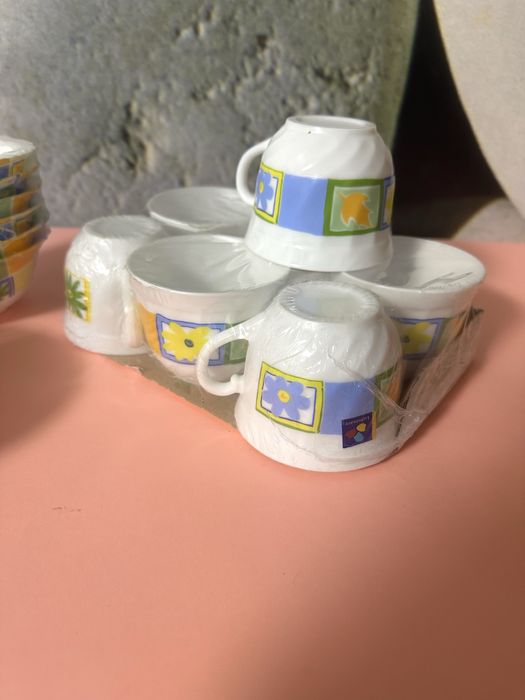 Set 6 cesti Arcopal cu farfurii si 6 boluri