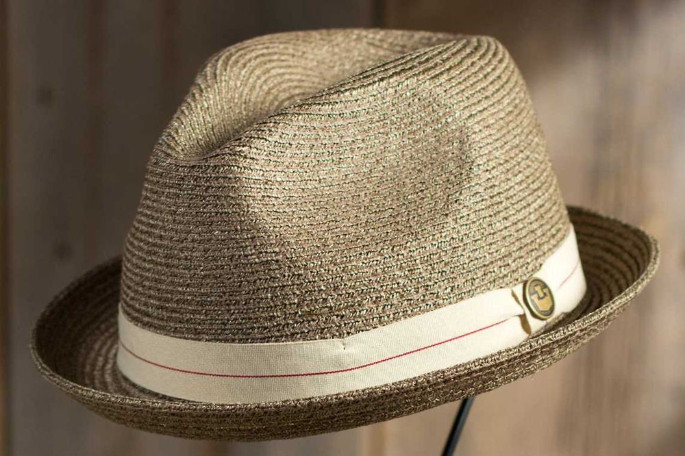 Pălărie Fedora paie