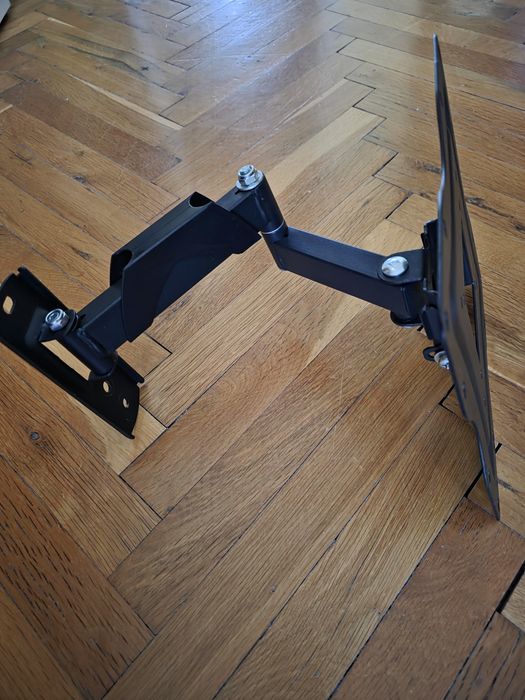 Въртяща се стойка за стена за TV над 32"