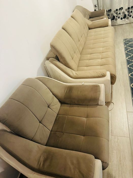 Canapea extensibila cu doua fotolii