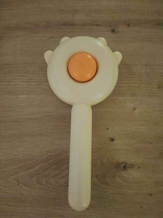 Perii autocuratare și unghieră cățel/pisică