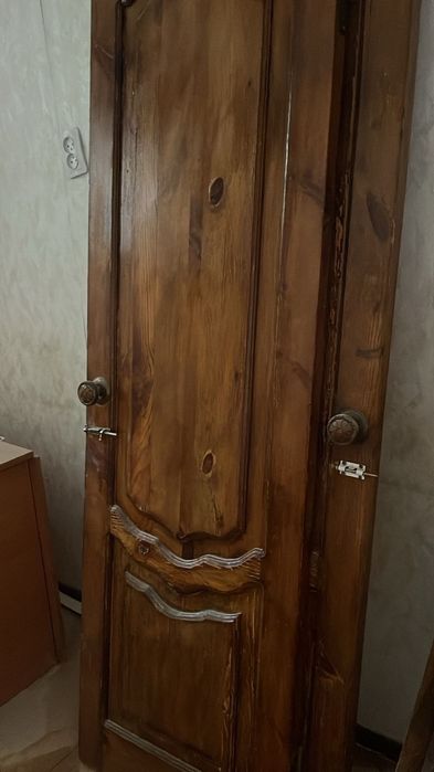 Продам дверь 1 штук