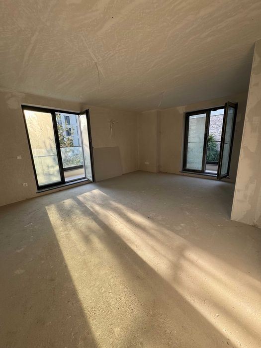 Продава се Двустаен апартамент в София, Център - 80 кв.м за 2788 €/кв.м - Снимка #1