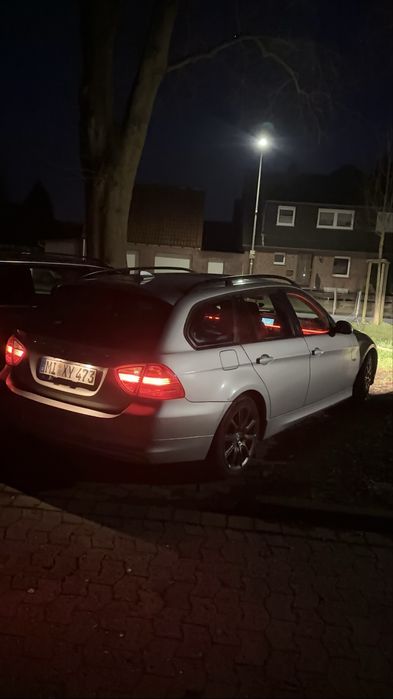 Se da la schimb bmw seria 3