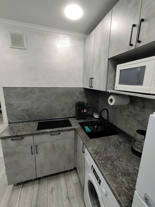 Посуточно 1 комн. Гарышкерлер 40