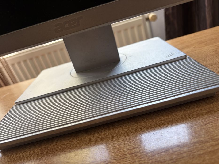 Monitor Acer B246HL