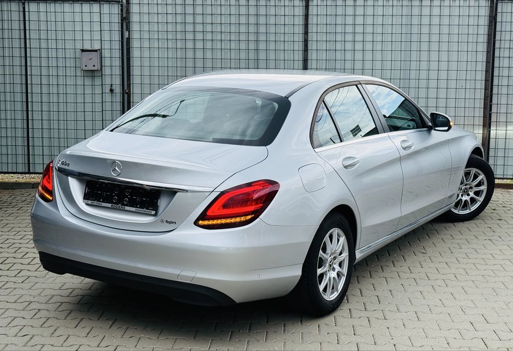 MERCEDES-BENZ C-Class 2020 — imagine 3