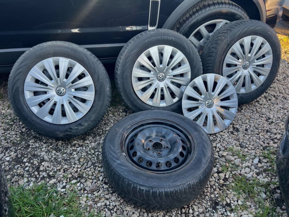 Гуми  с джанти +тасове   195/65/15