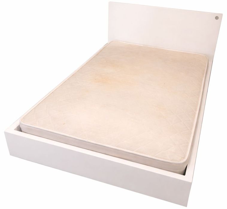 Pat IKEA 140x200cm- Cadru INOX + Somiera impecabila + Saltea cadou