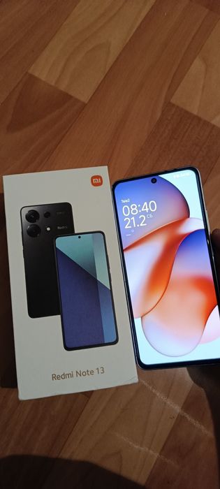 Redmi  Note  13 .