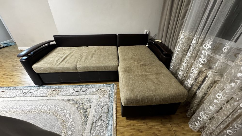 Диван угловой, продам Астана