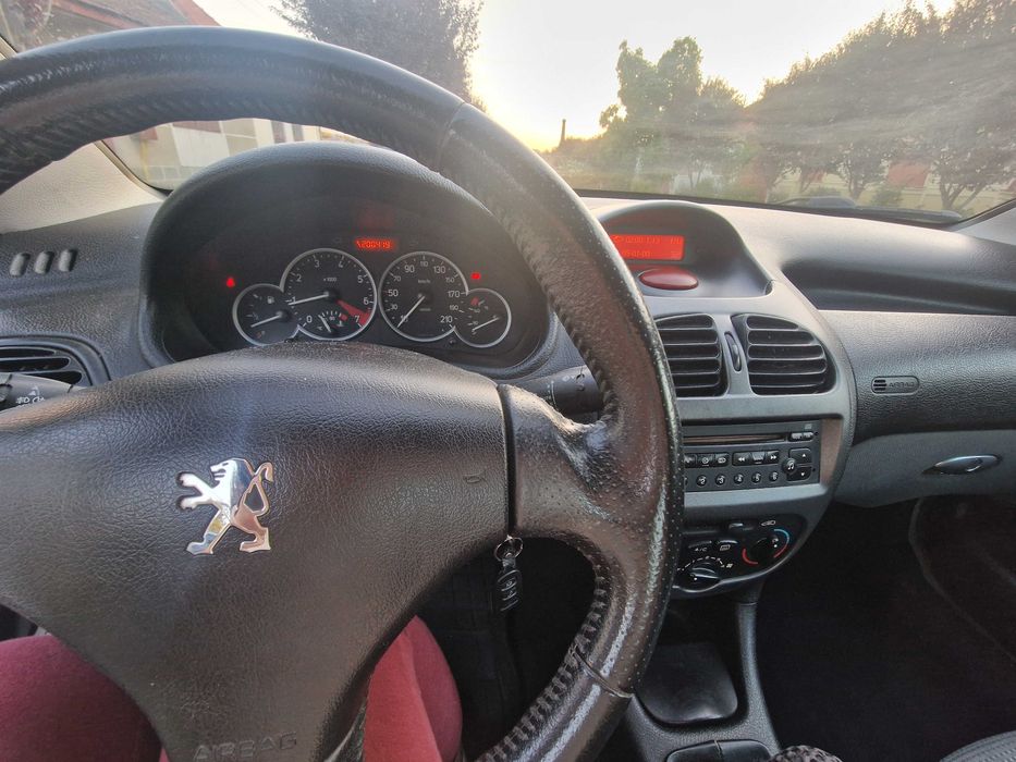 Peugeot 206 CC Decapotabilă