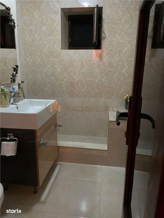 Apartament 3 camere Pacurari - Kaufland - Deosebit