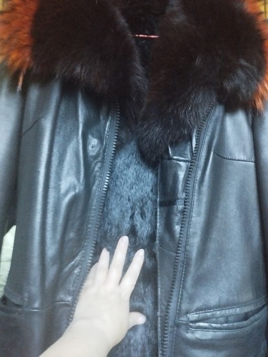 Продам кожаную куртку