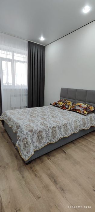 Сдам 1 ком.кв по суточно 10 000