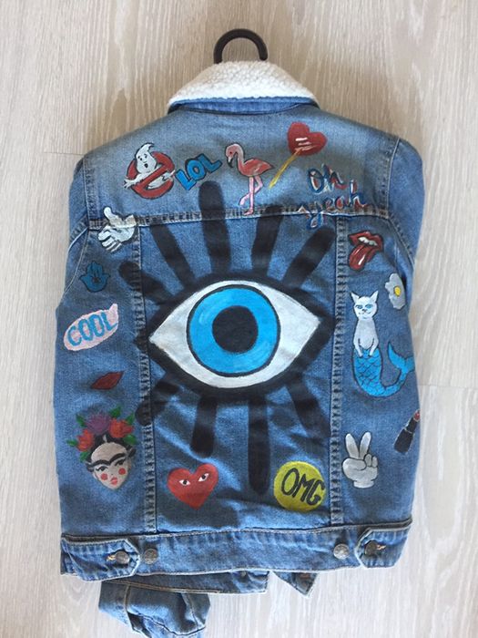 Продаю джинсовую куртку