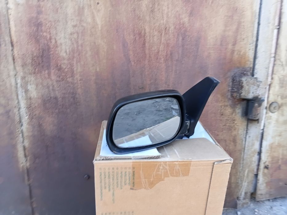 Зеркало рав 4, 2 поколение