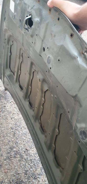 Капот Тойота Хайлендер 2019