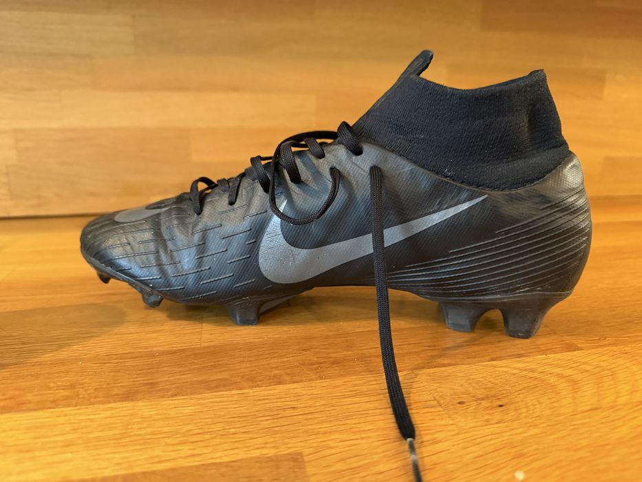 Бутонки Найк 44.5 малко употребявани