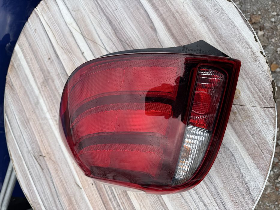 Стоп Peugeot 108