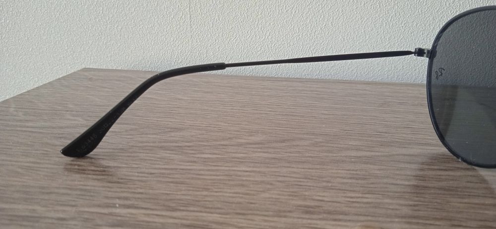 Очки Ray Ban в хорошем состоянии
