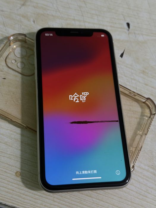 Продам iphone 11 64gb