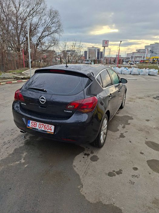 vand opel astra j 2010