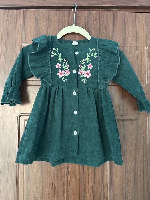 Рокли момиче 90 размер