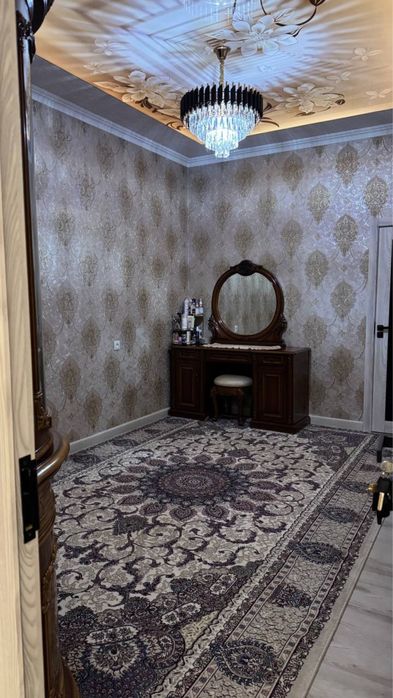 Срочно сотилади 72кв