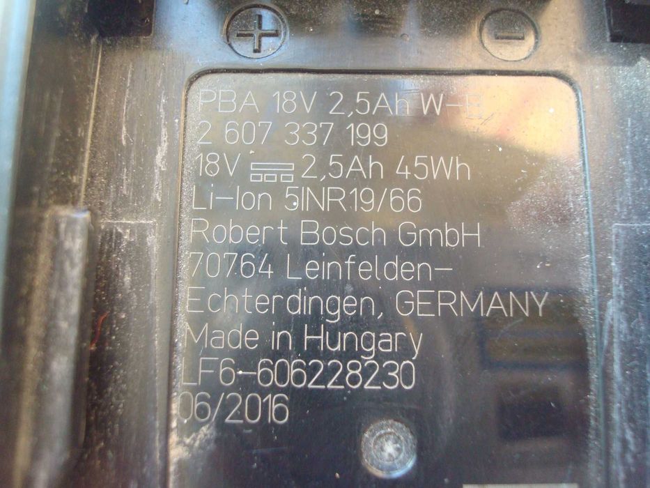 Acumulator baterie Li ion Bosch 18V si 2.5A