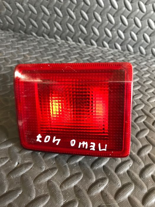 Заден десен стоп и стоп за мъгла за багажник за Peugeot 407 (2003-2008) 9646507380
