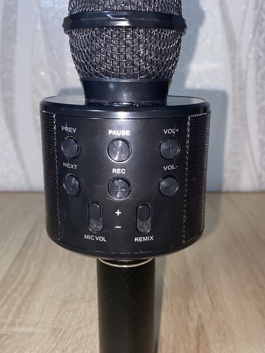 Продам новый микрофон
