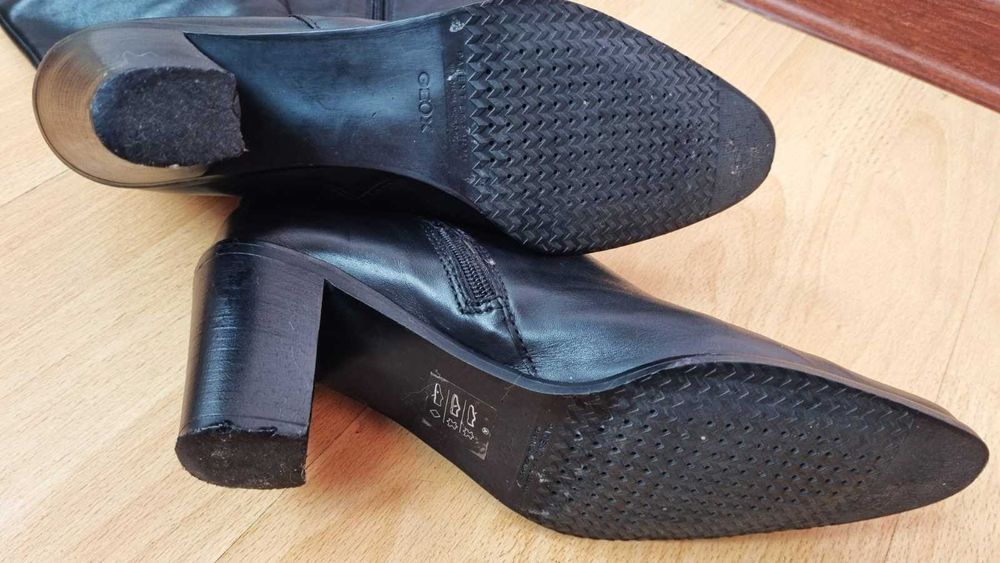 Cizme elegante cu toc Geox Respira, negru, piele naturala, marimea 41