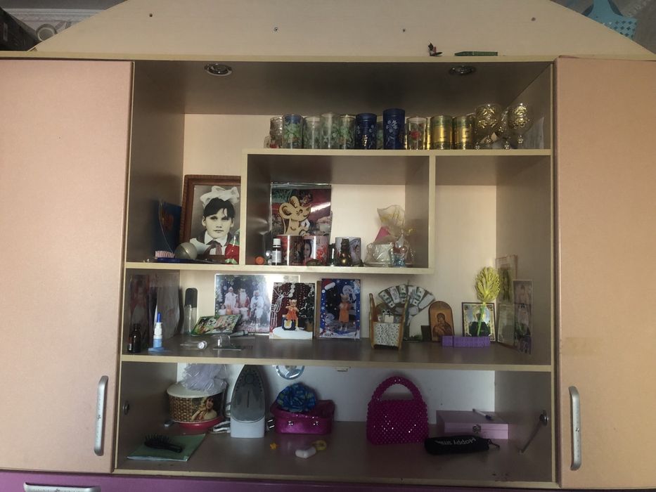 Продам шкафы , шкаф с кроватью