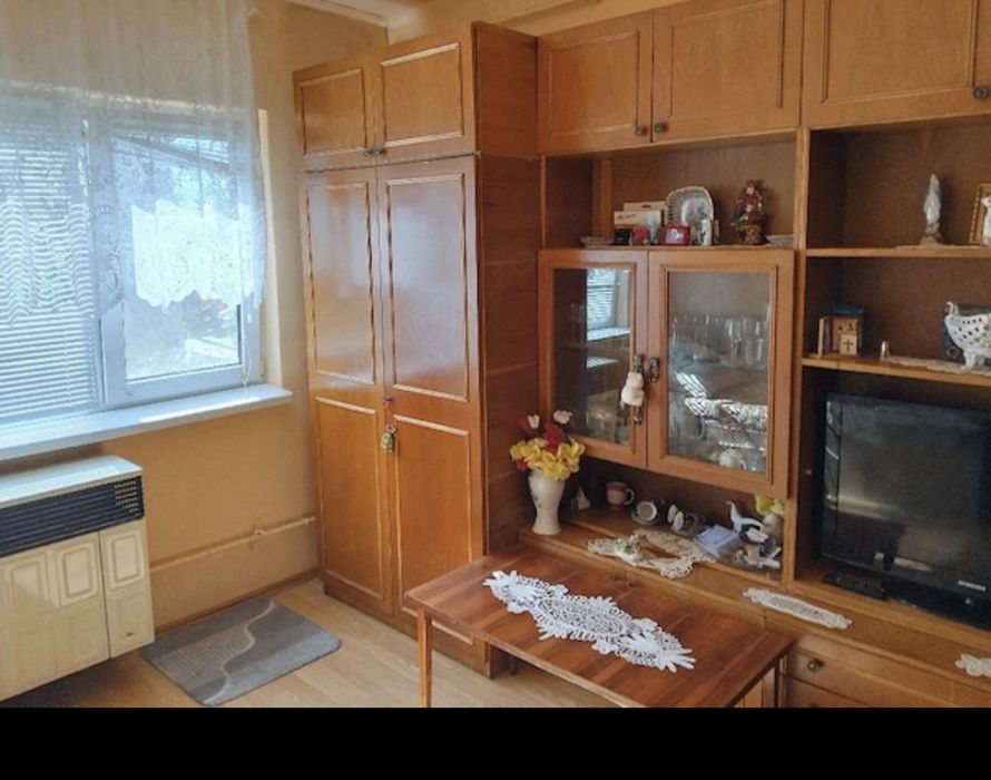 De inchiriat apartament cu o camera
