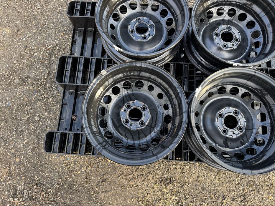 4бр.Оригинални джанти 15цола 4x100 за Renault,Dacia,Nissan,Smart