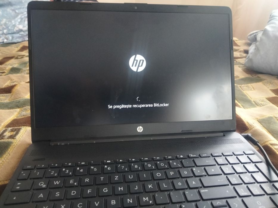 Laptop HP  Model RTL8821CE