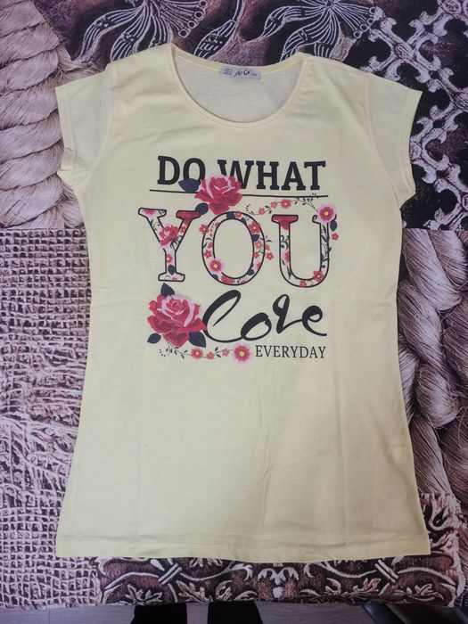 Къса пола Bershka + тениски