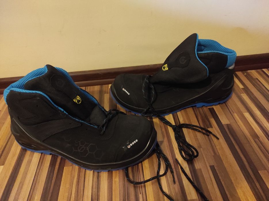 Bocanci munca  buse/uvex 43/44/JD 39/40/ FTG 41 ,marimea 45/46