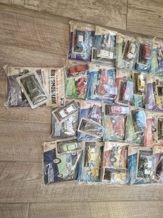 Колекция Легендарни Автомобили Deagostini 1/43 34 броя