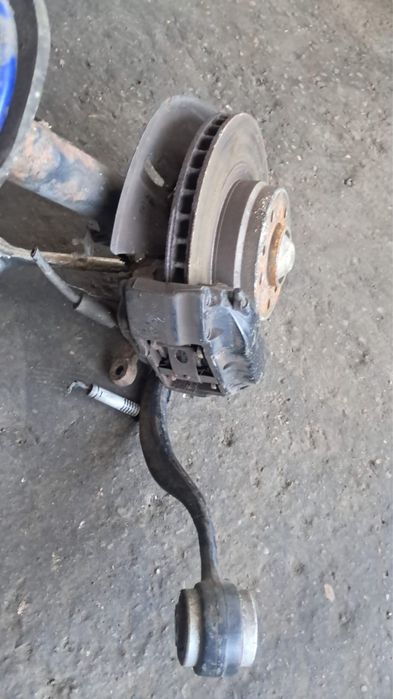 Стойка bmw e38 комплект