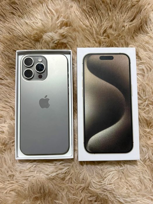Vand IPhone 15 Pro Max Natural Titanium