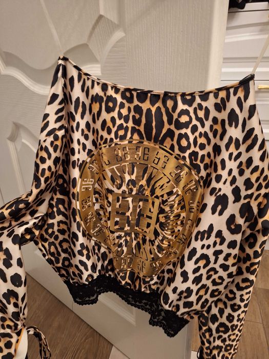 Дамска блуза с дълъг ръкав