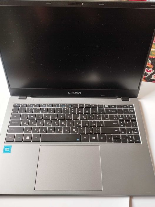 Ноутбук для офиса новый со сумкой ( розовая)