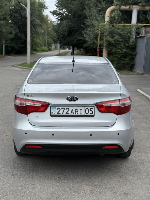 Продам Киа Рио 1.6 Автомат